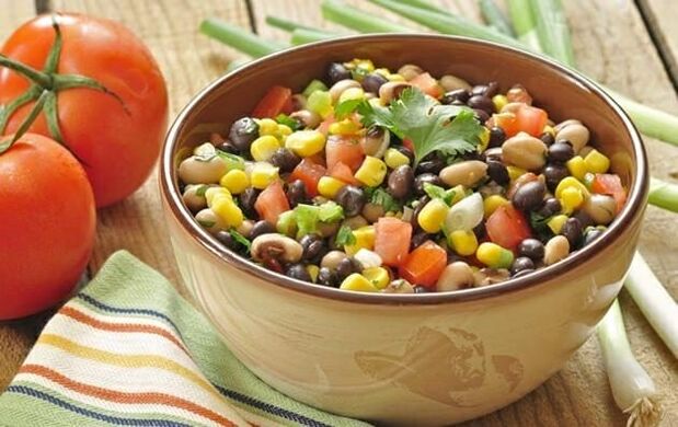 Diet vegetable salad can be included in the menu when losing weight on proper nutrition